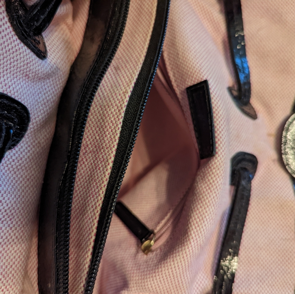 Dooney & Bourke Purse - Picture 8 of 8